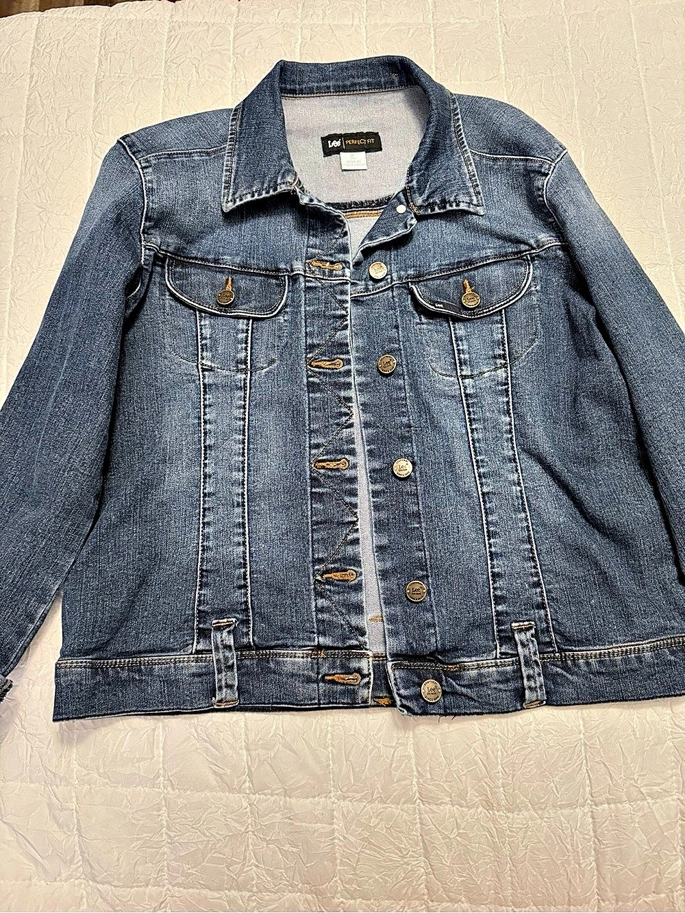 Lee Perfect Fit Blue Size Large Like New